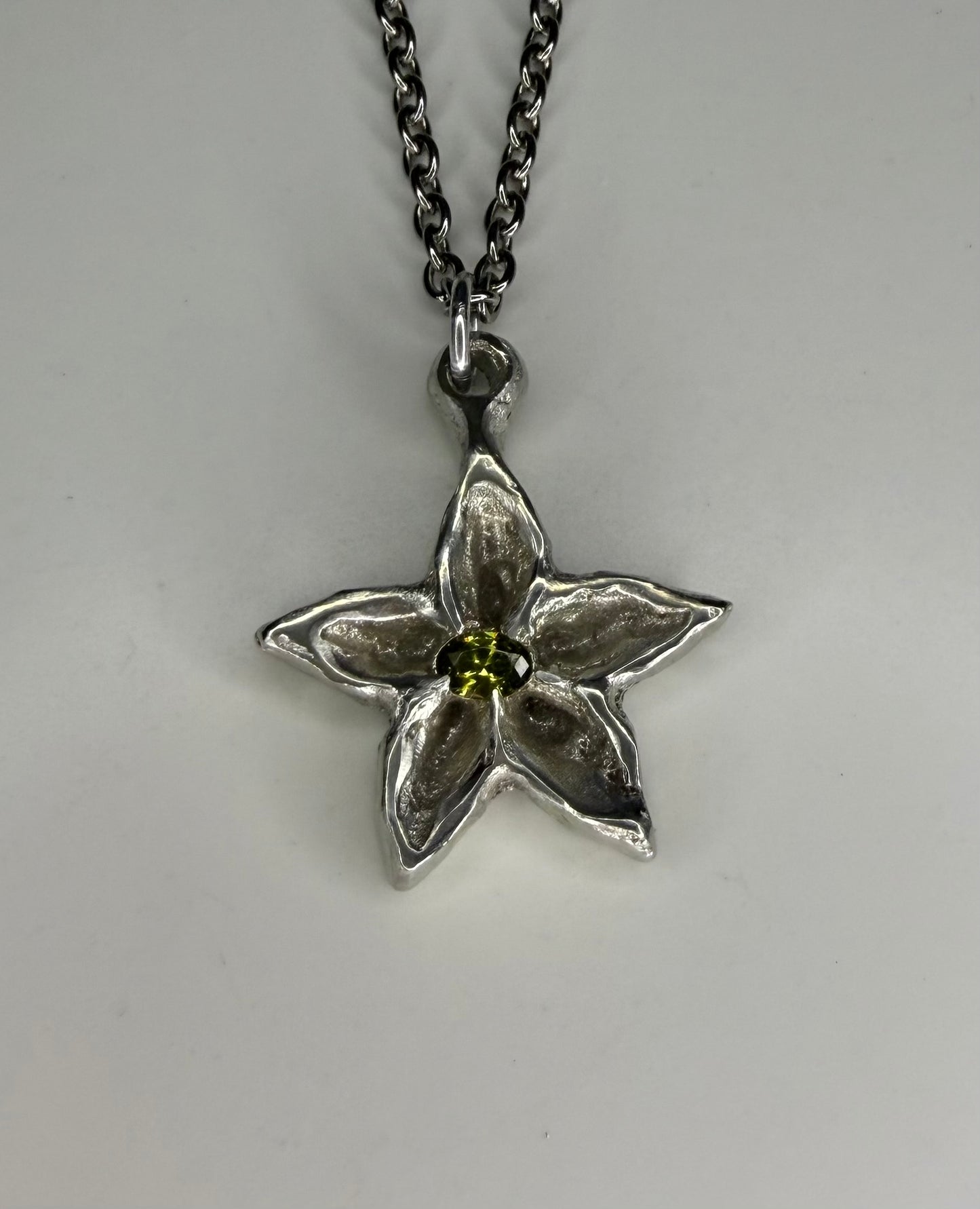 Forever Flower (Light Green)