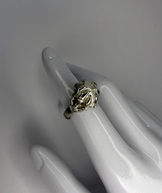 Claw Pearl Ring (Size US 7)