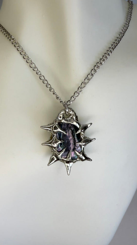 Dark pearl necklaces