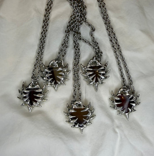 Thorn Carnelian Hearts