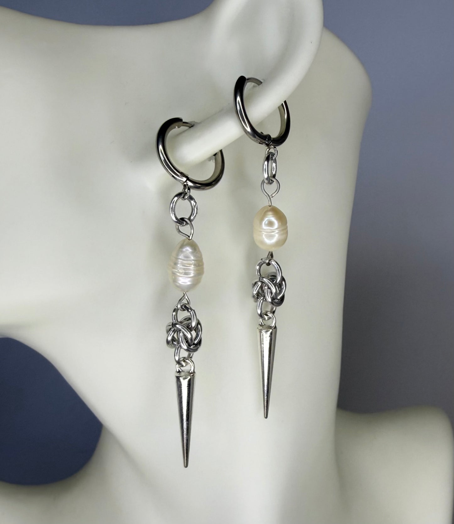 Pearl Thorn Earring
