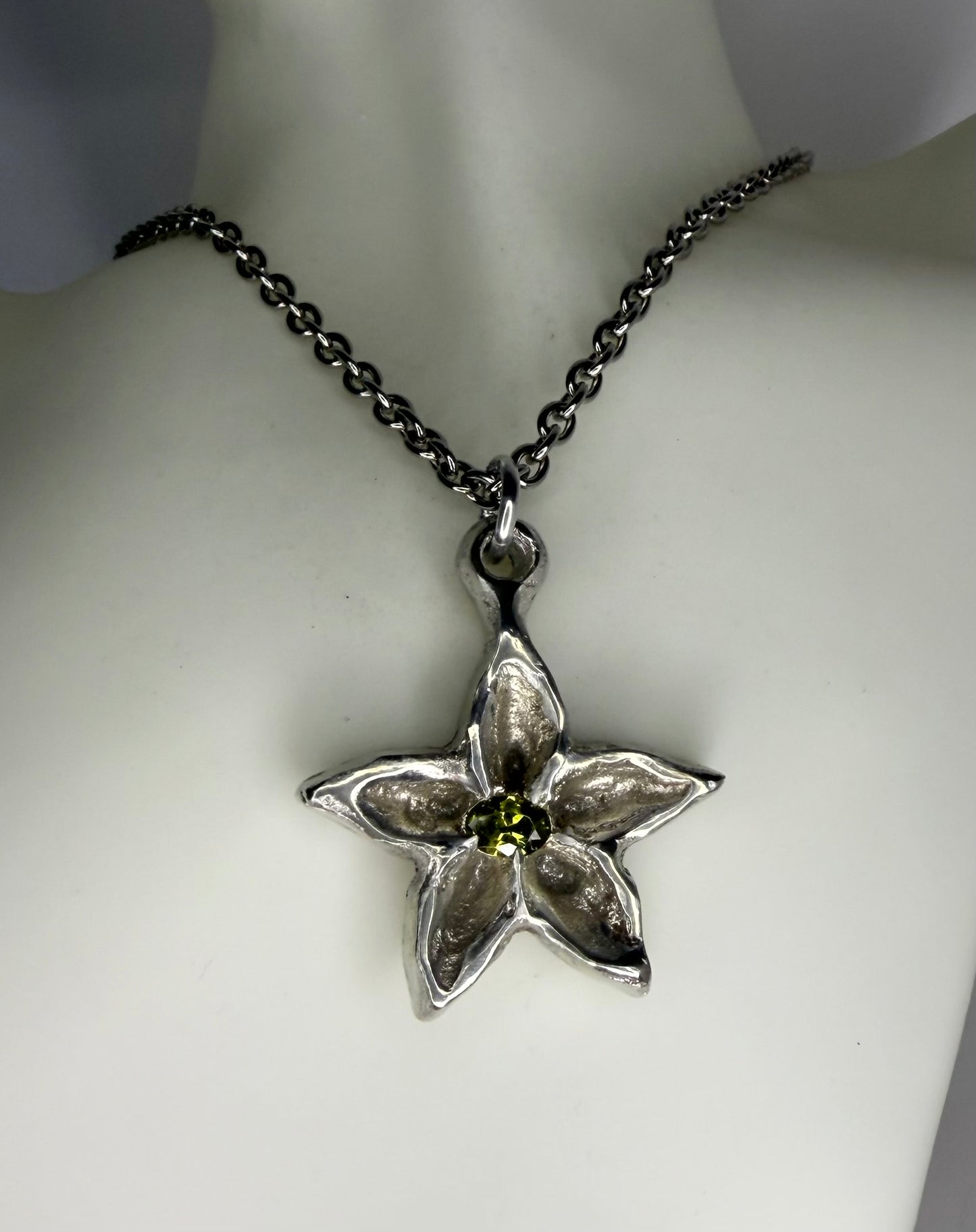 Forever Flower (Light Green)