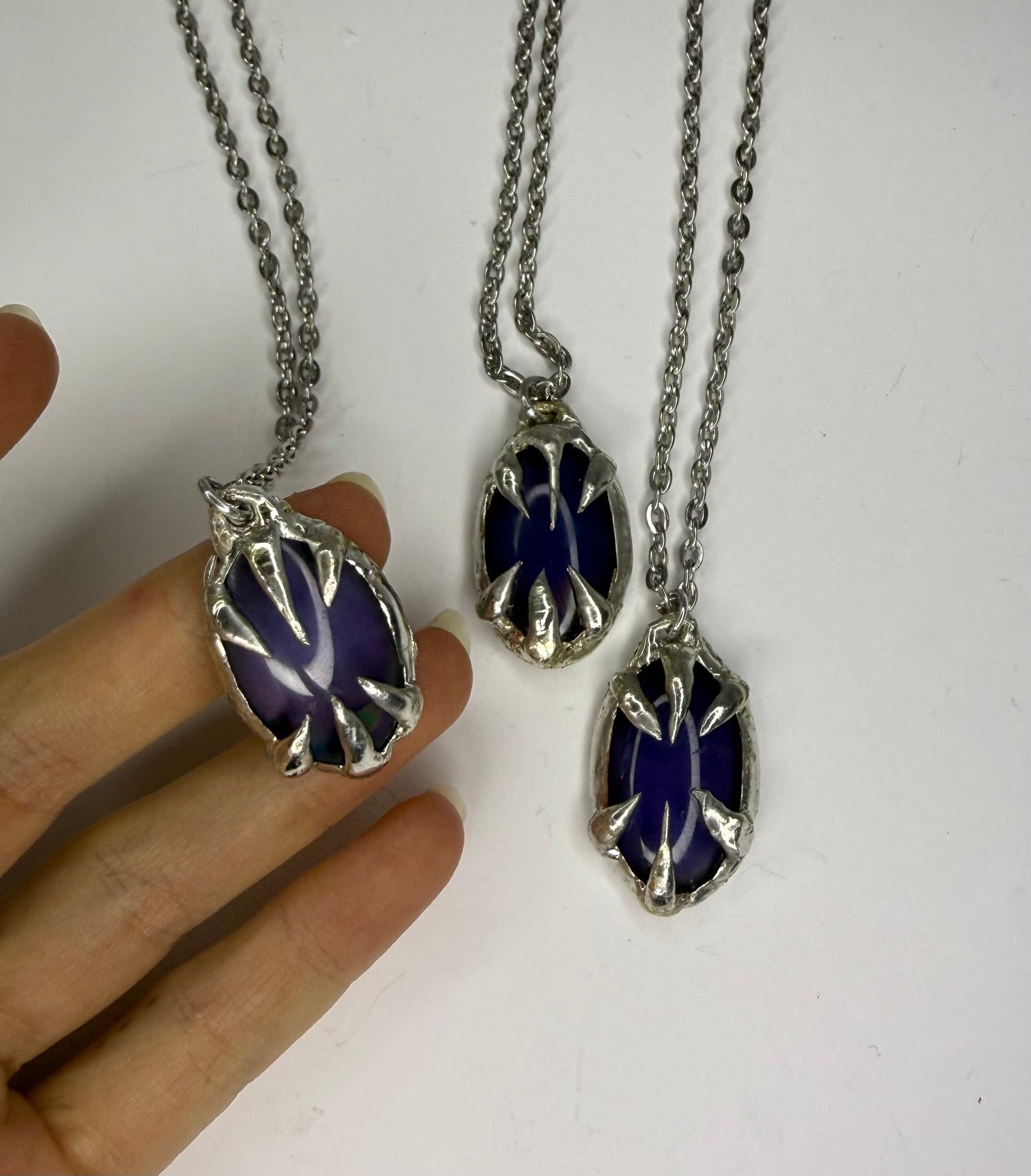 Colour Changing Necklaces