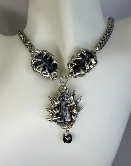 Dark Pearls Necklace