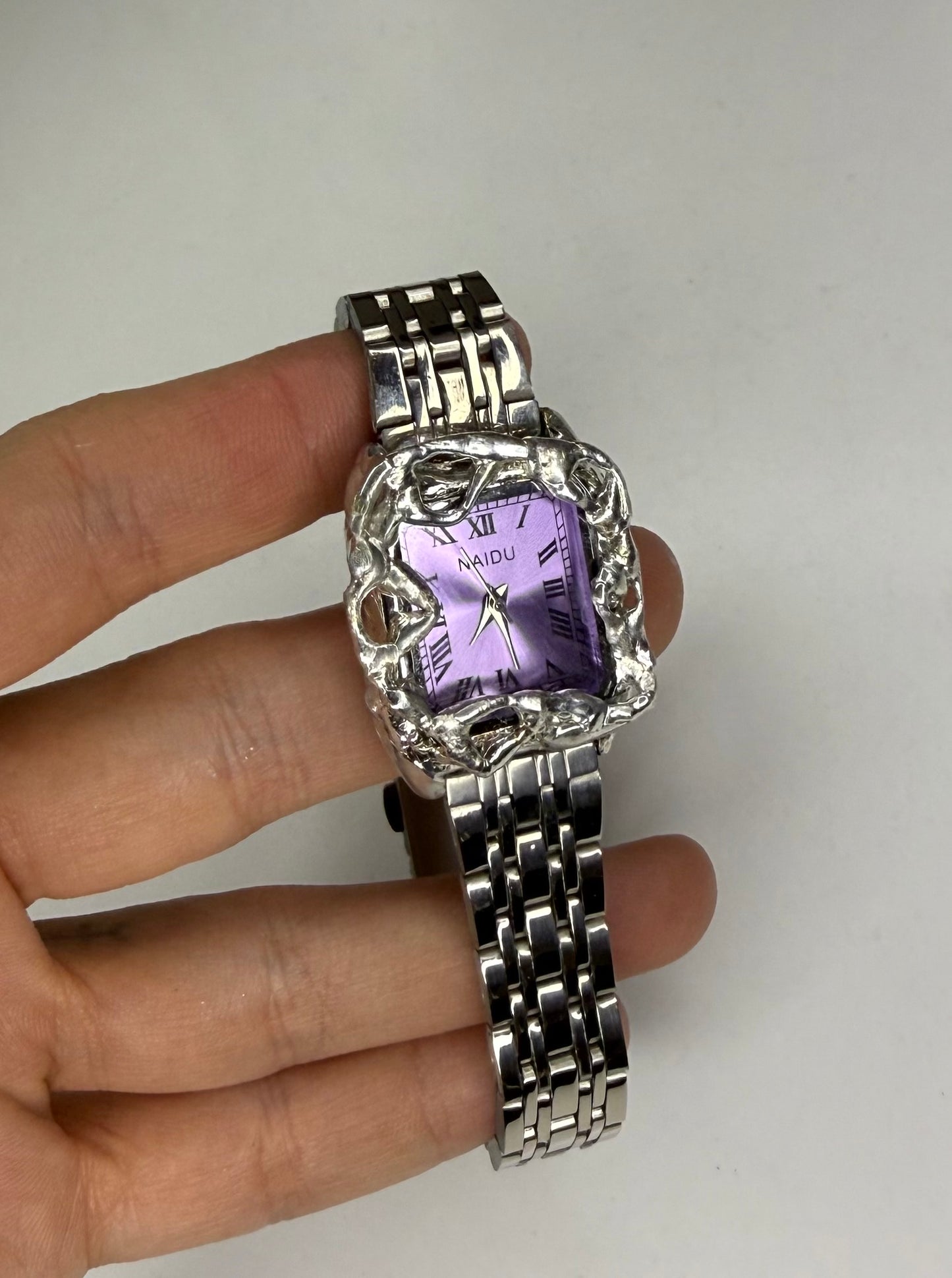 Purple wavy watch