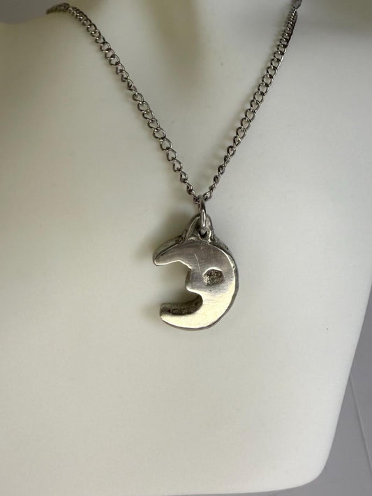 Moonface necklace