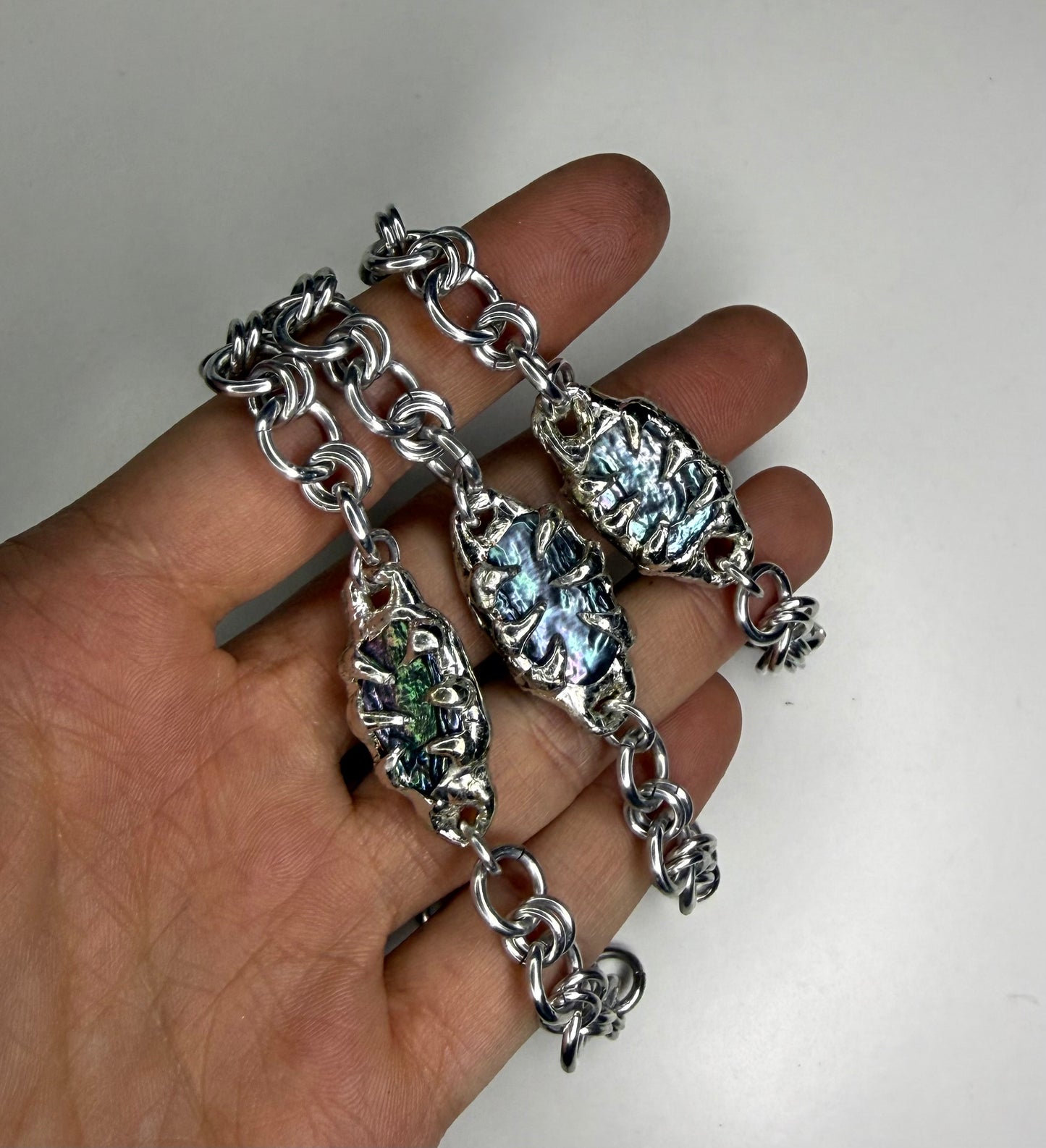 Spiked Bracelet (dark pearl)