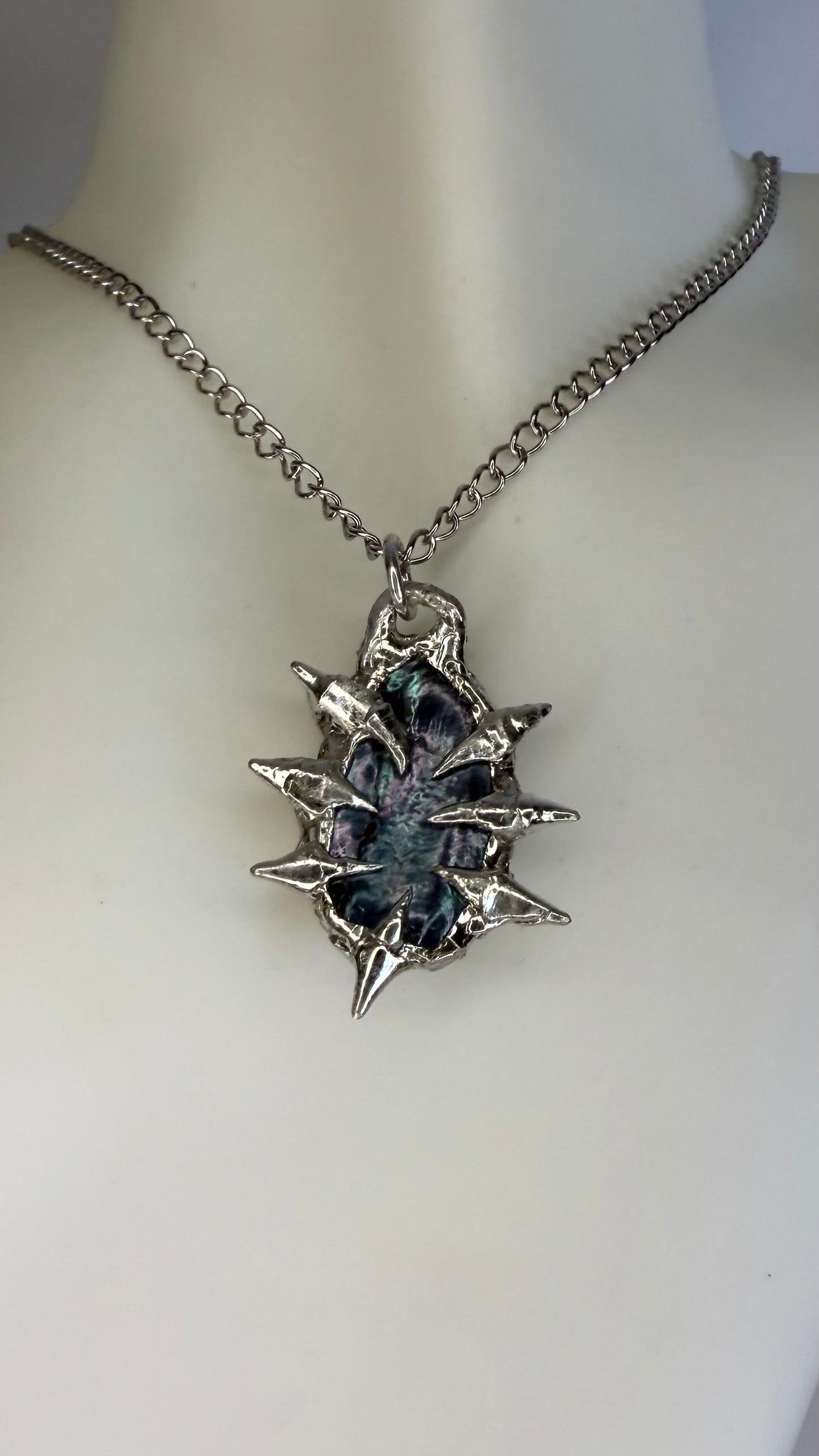 Dark pearl necklaces