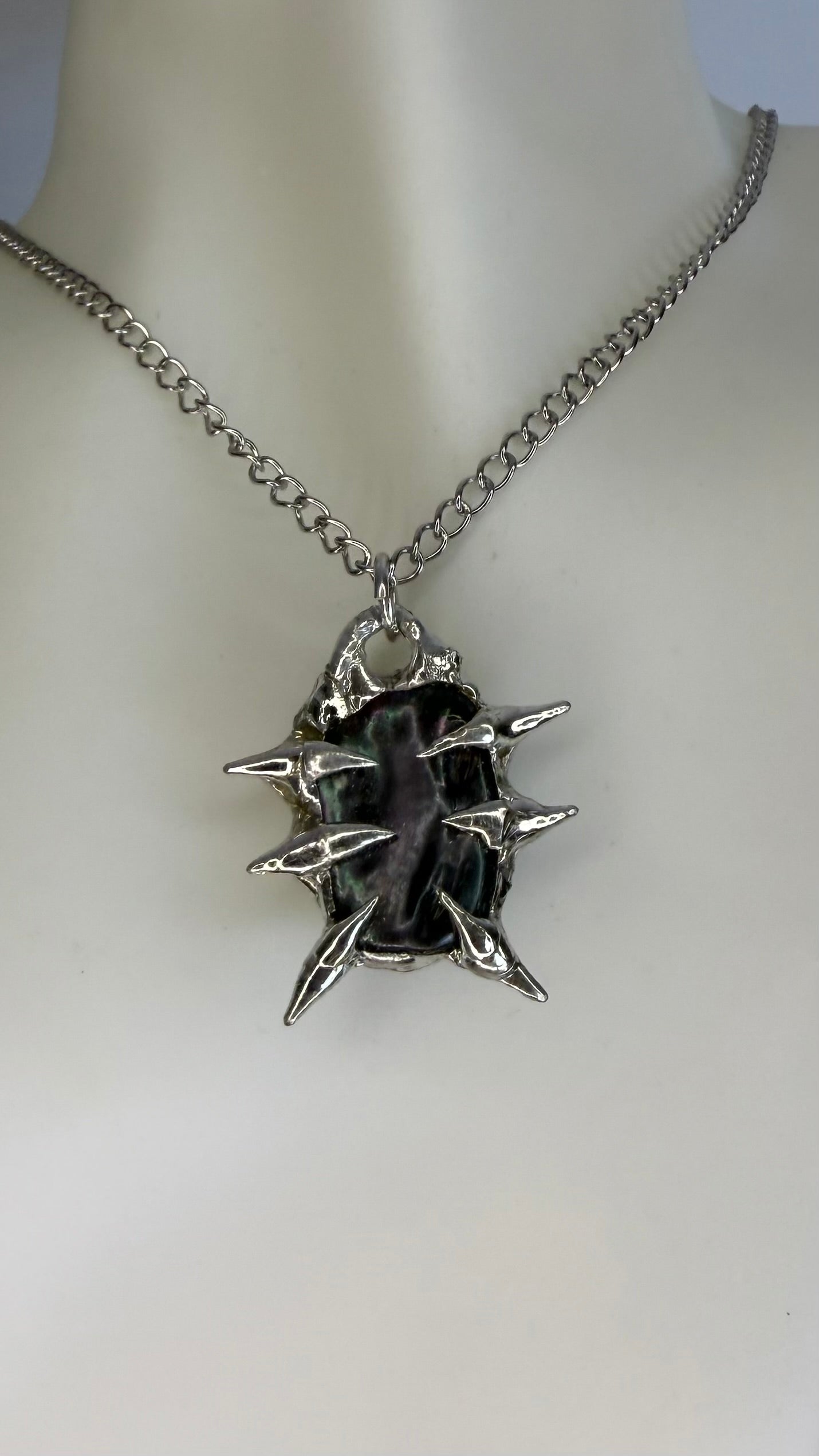 Dark pearl necklaces