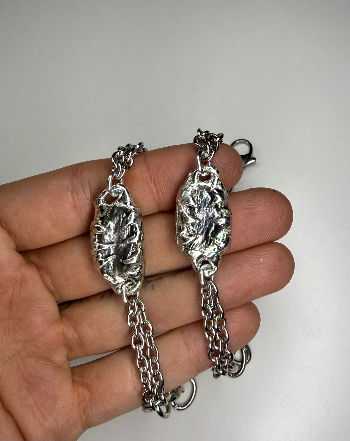 Spike tooth bracelet