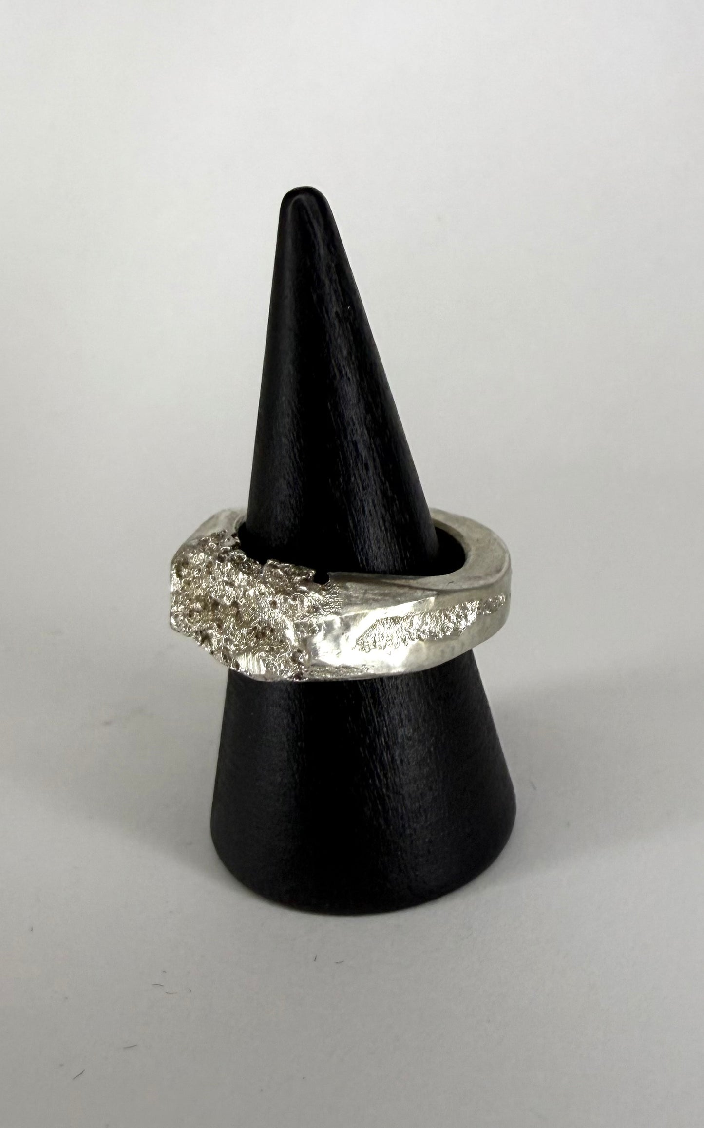 The Relic Ring US 6
