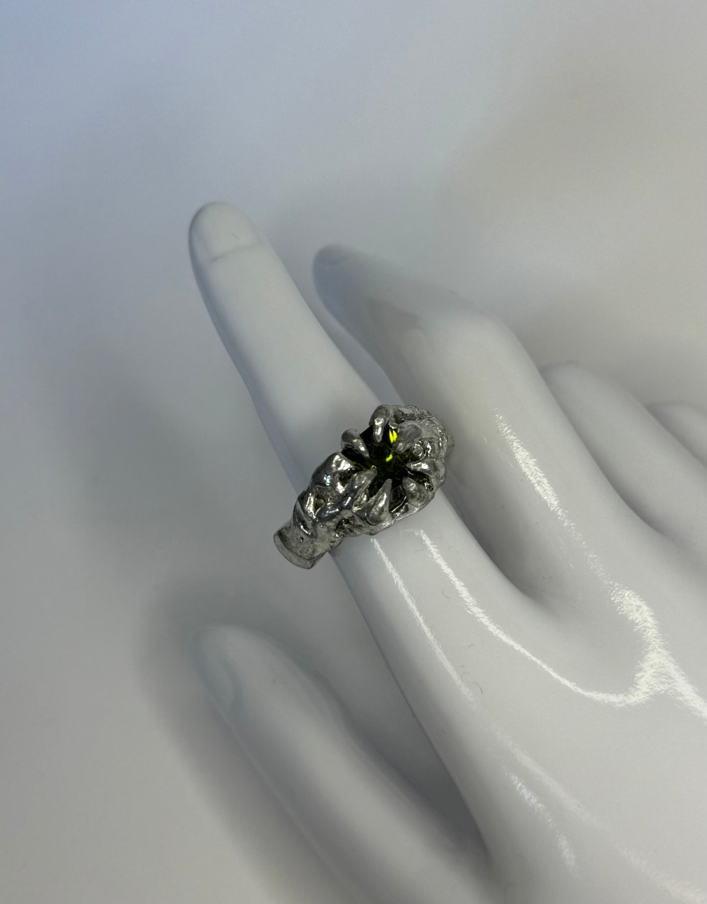 Green Spiked Ring (US 8)
