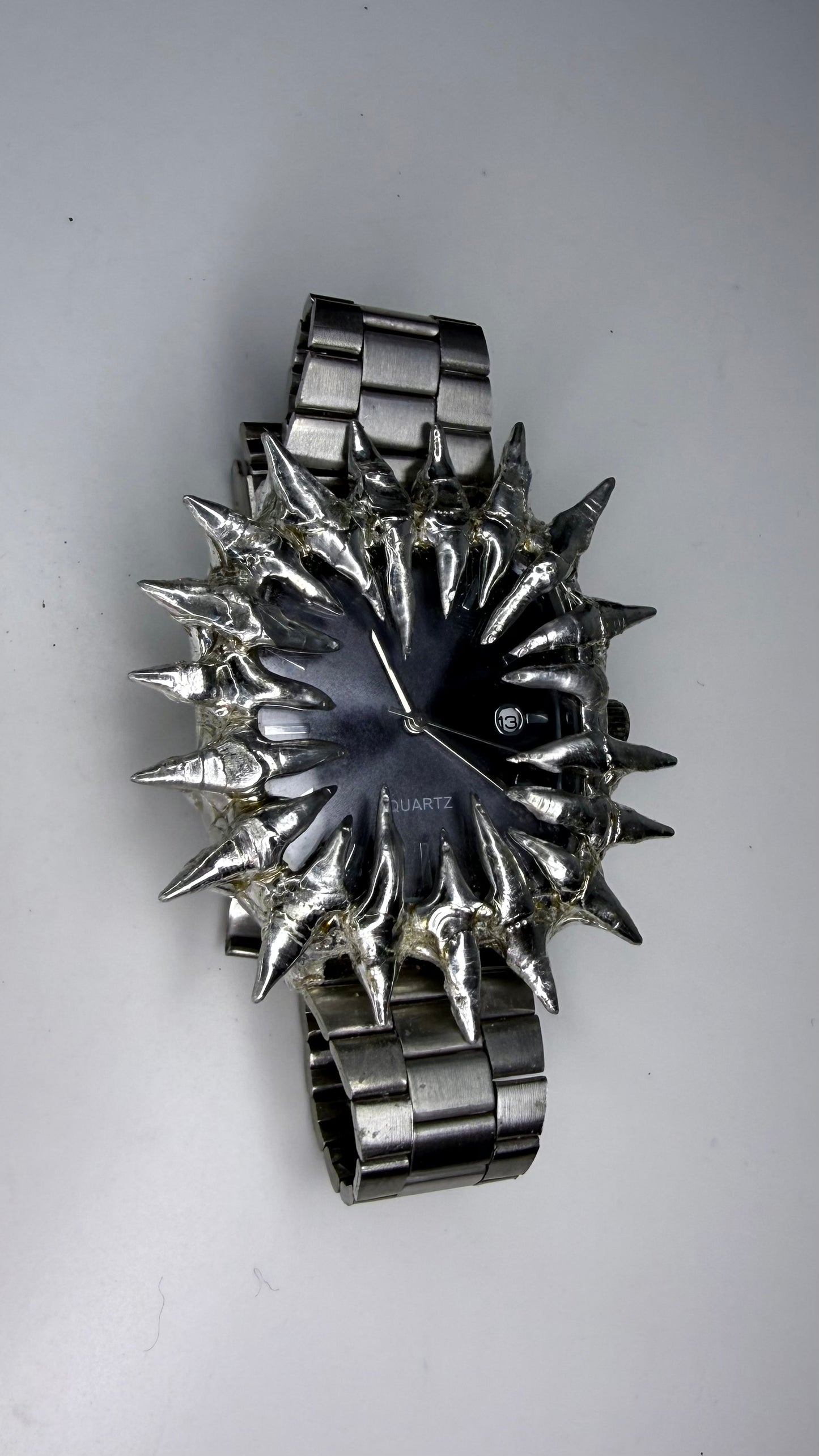 Black Thorn Watch