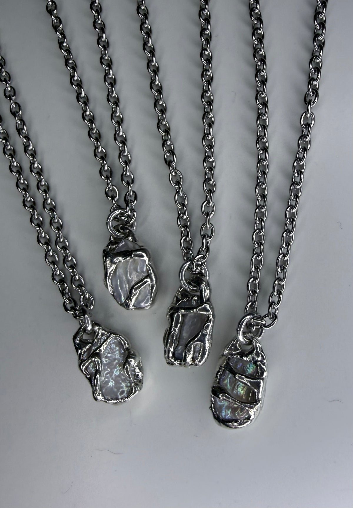 Flowy Pearl Necklaces