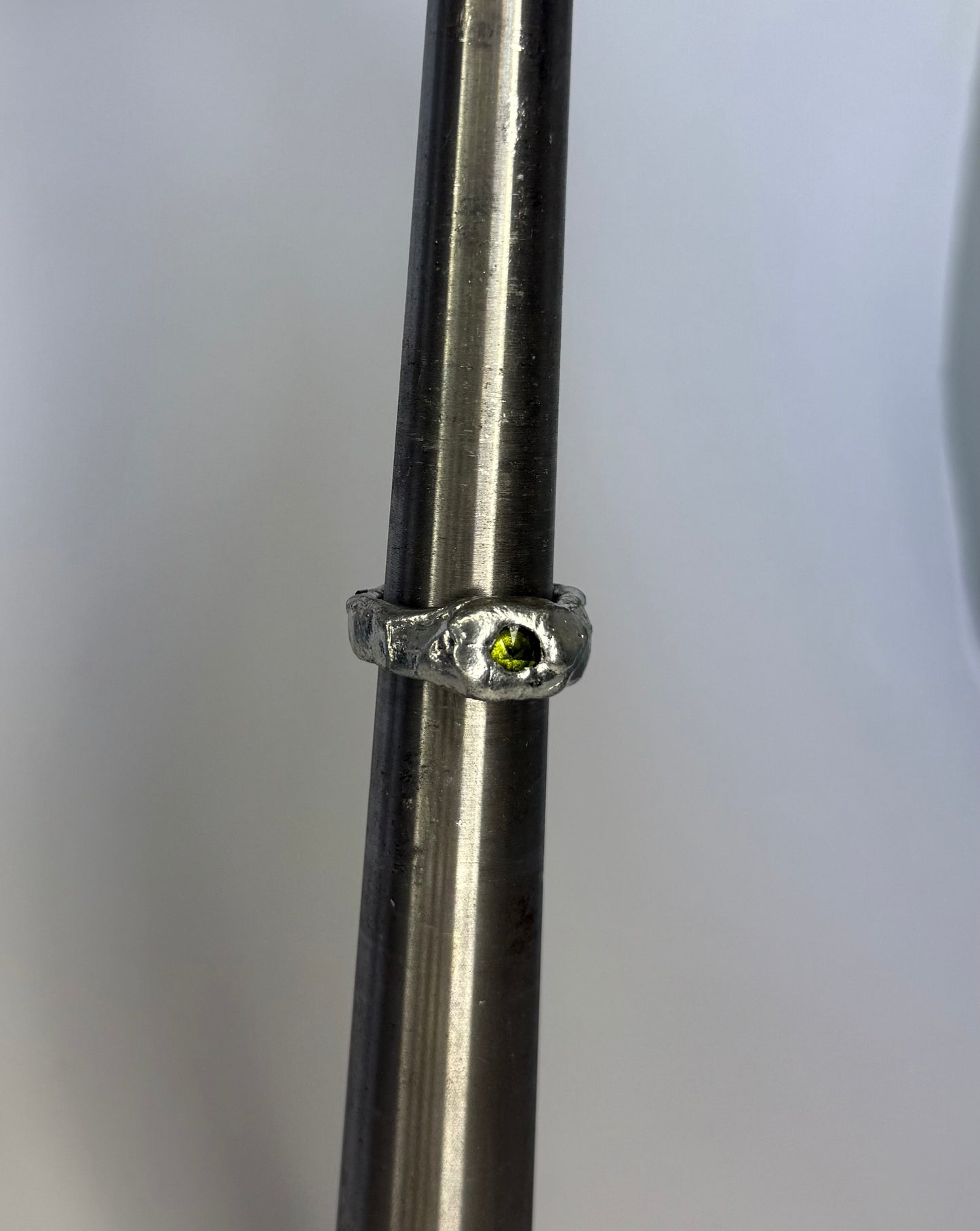 Earthen Eye (Size US 8)