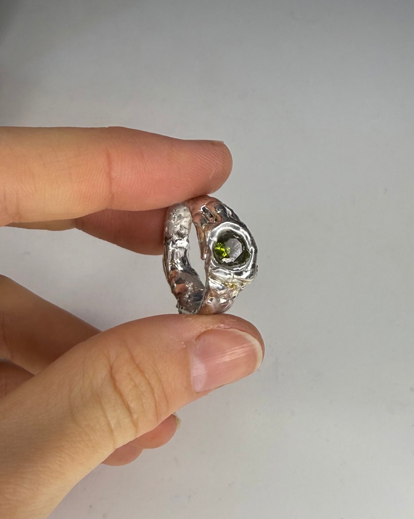 Earth Ring US 7 1/2