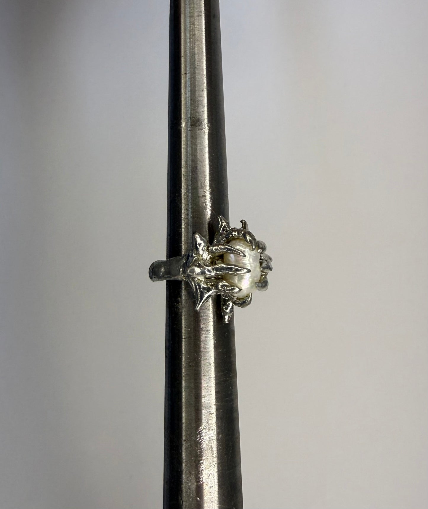 Spiked Star (US 7.5)