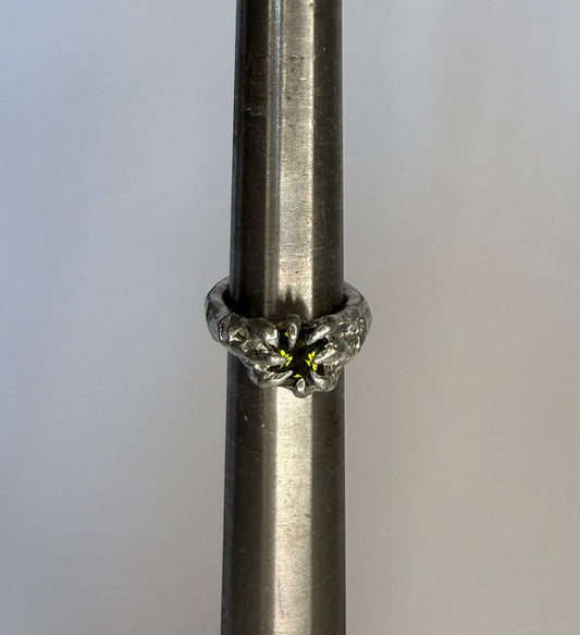 Green Spiked Ring (US 8)