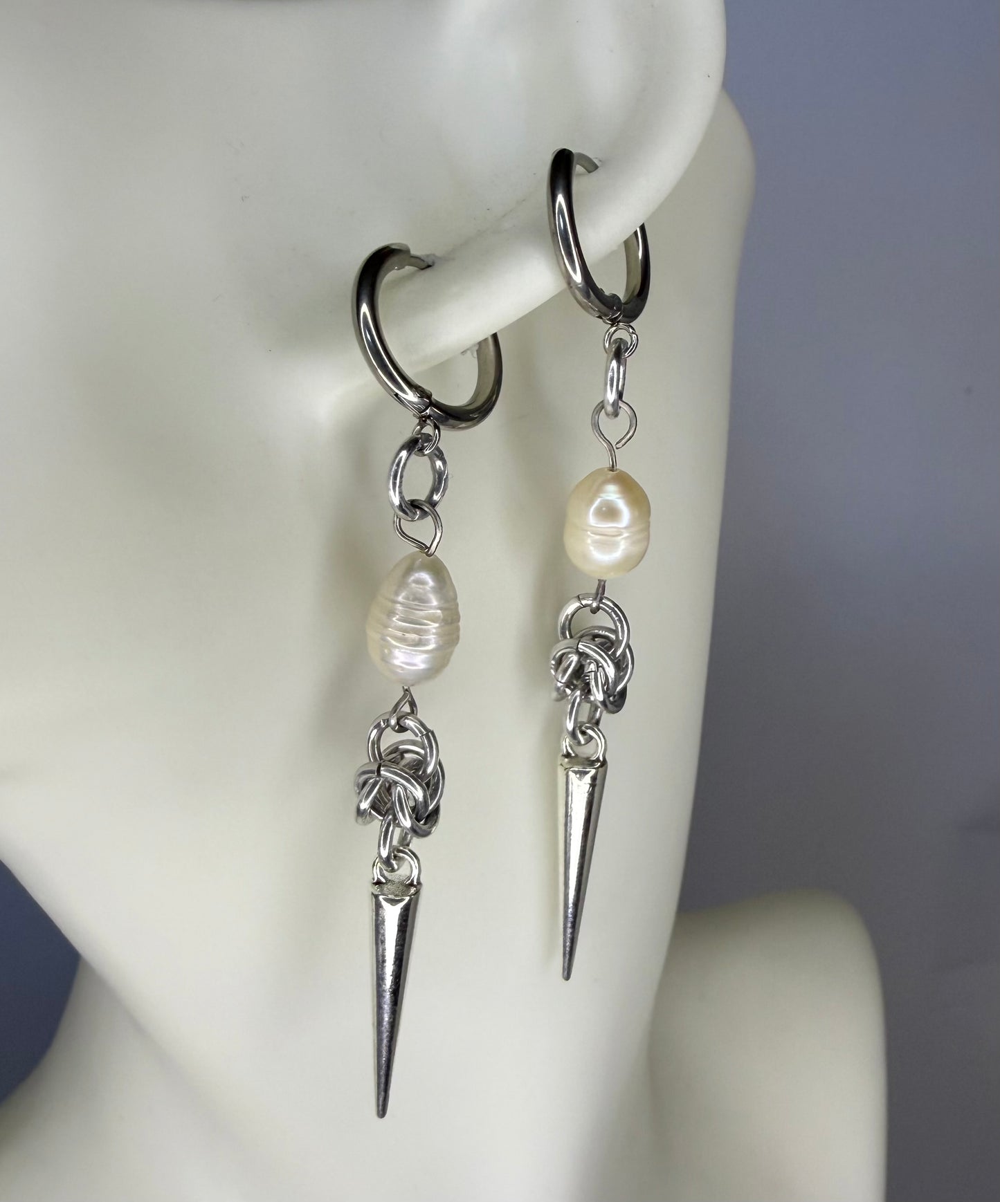 Pearl Thorn Earring