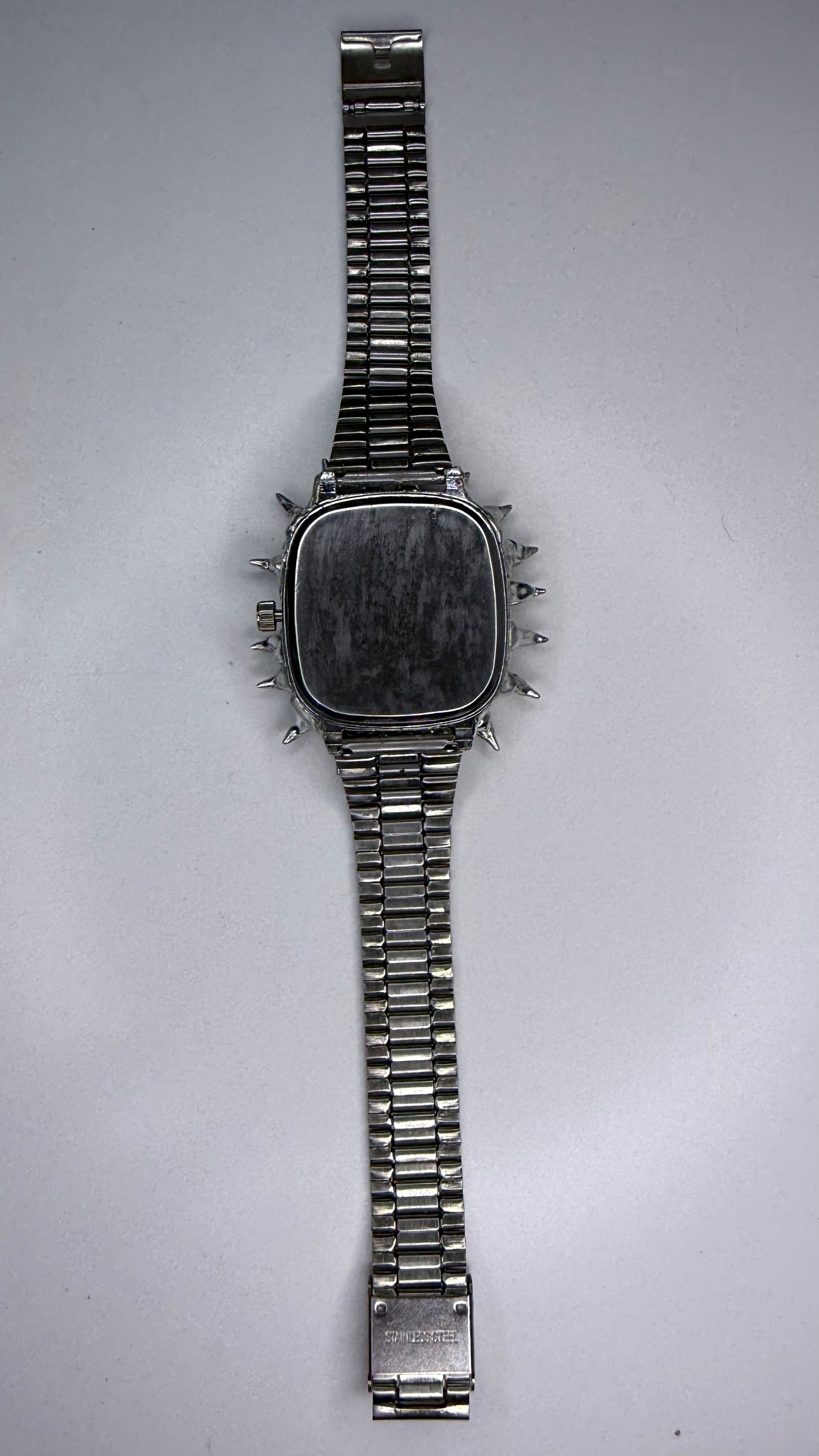 Black Thorn Watch