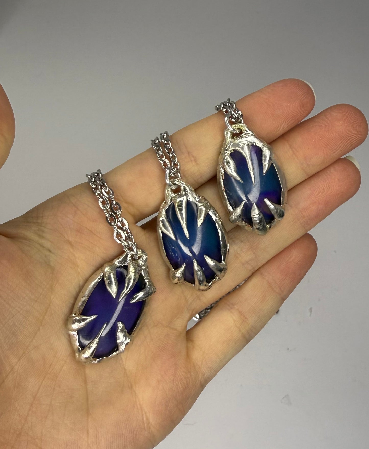 Colour Changing Necklaces