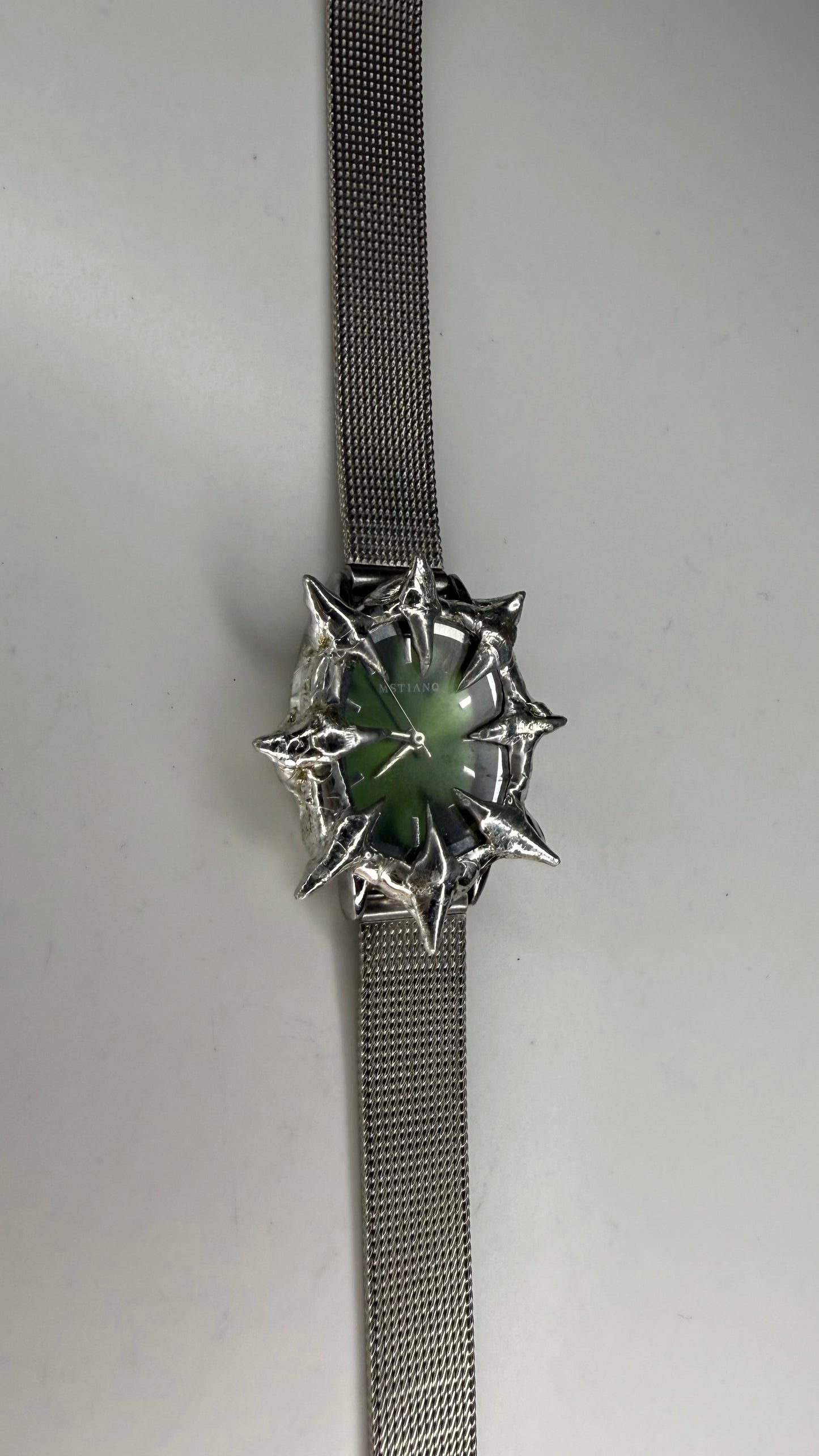 Green thorn watch