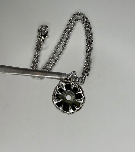 Jade spiked circle necklace