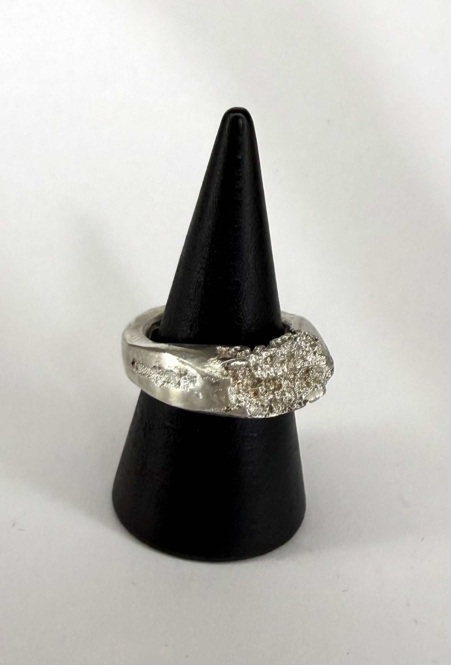 The Relic Ring US 6