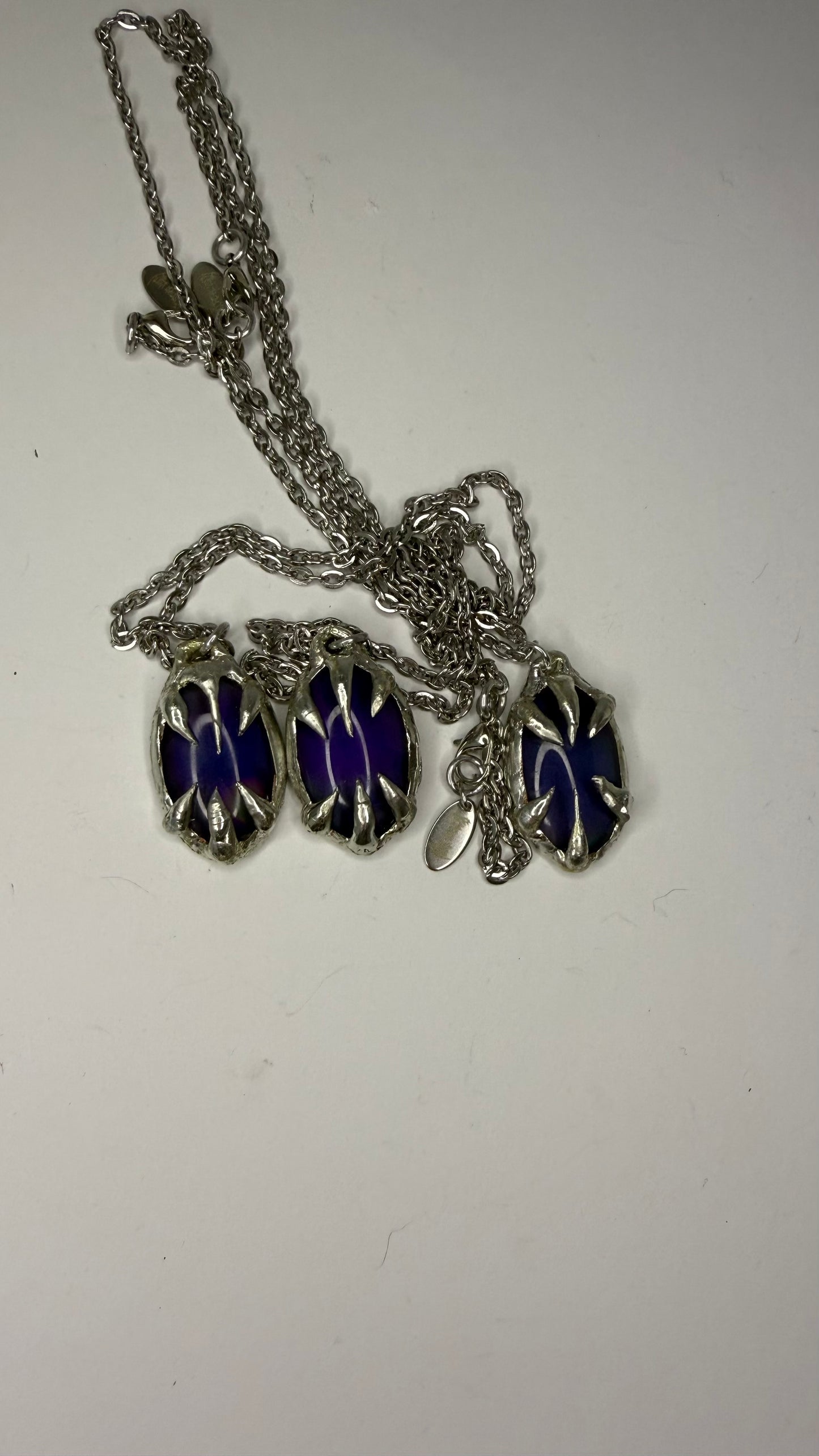 Colour Changing Necklaces