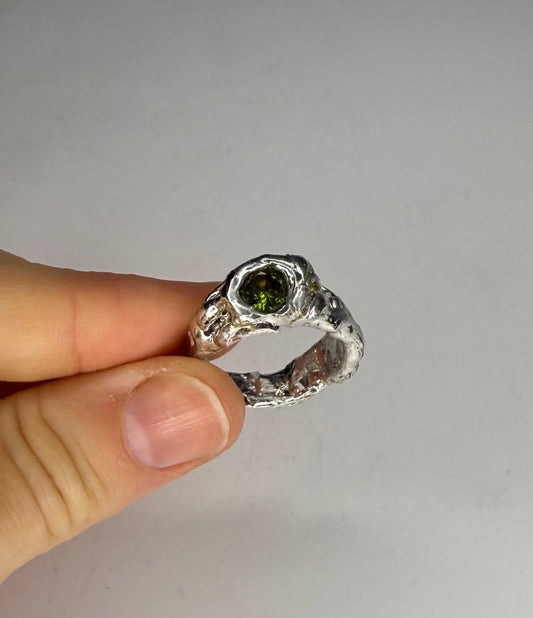 Earth Ring US 7 1/2