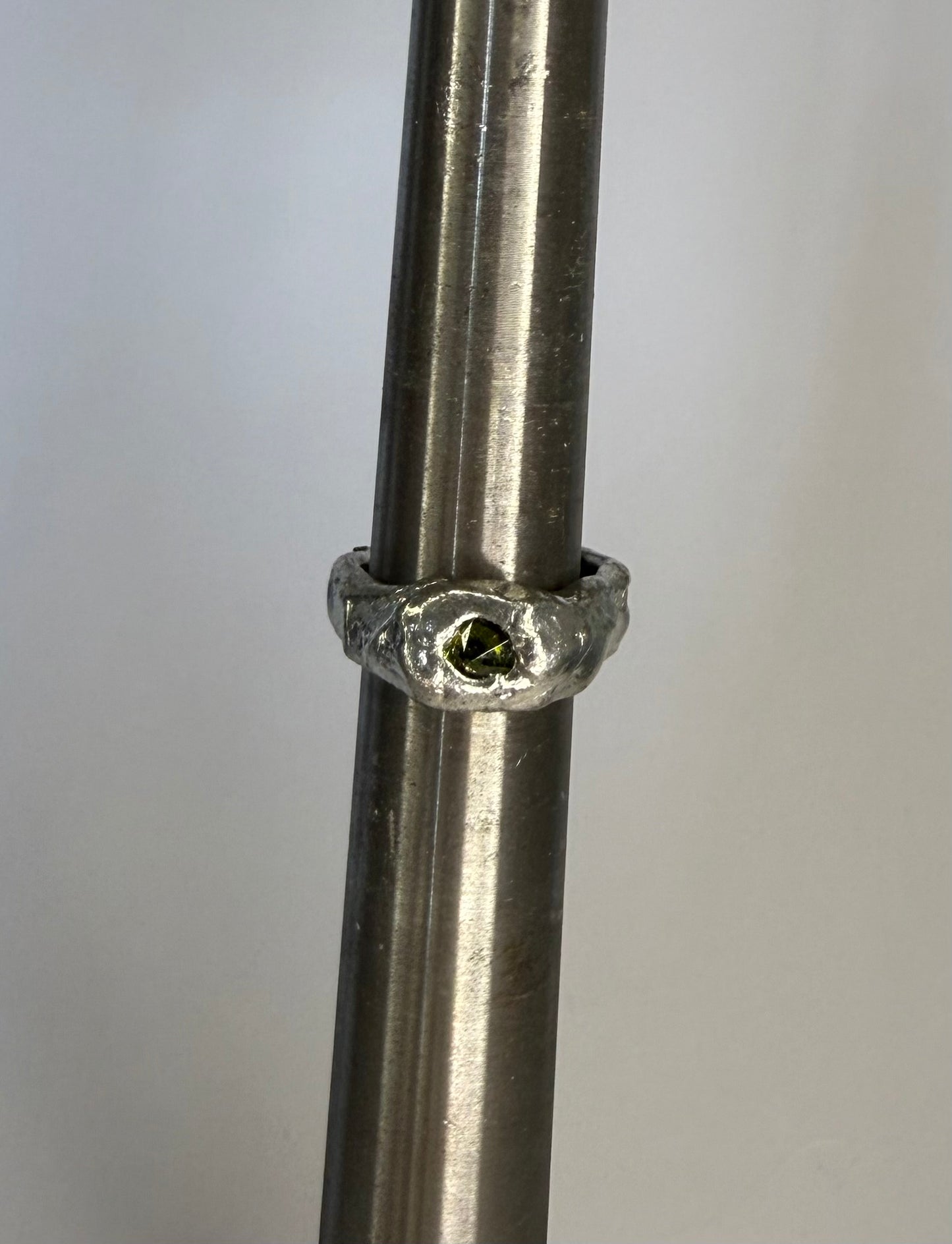 Earthen Eye (Size US 8)