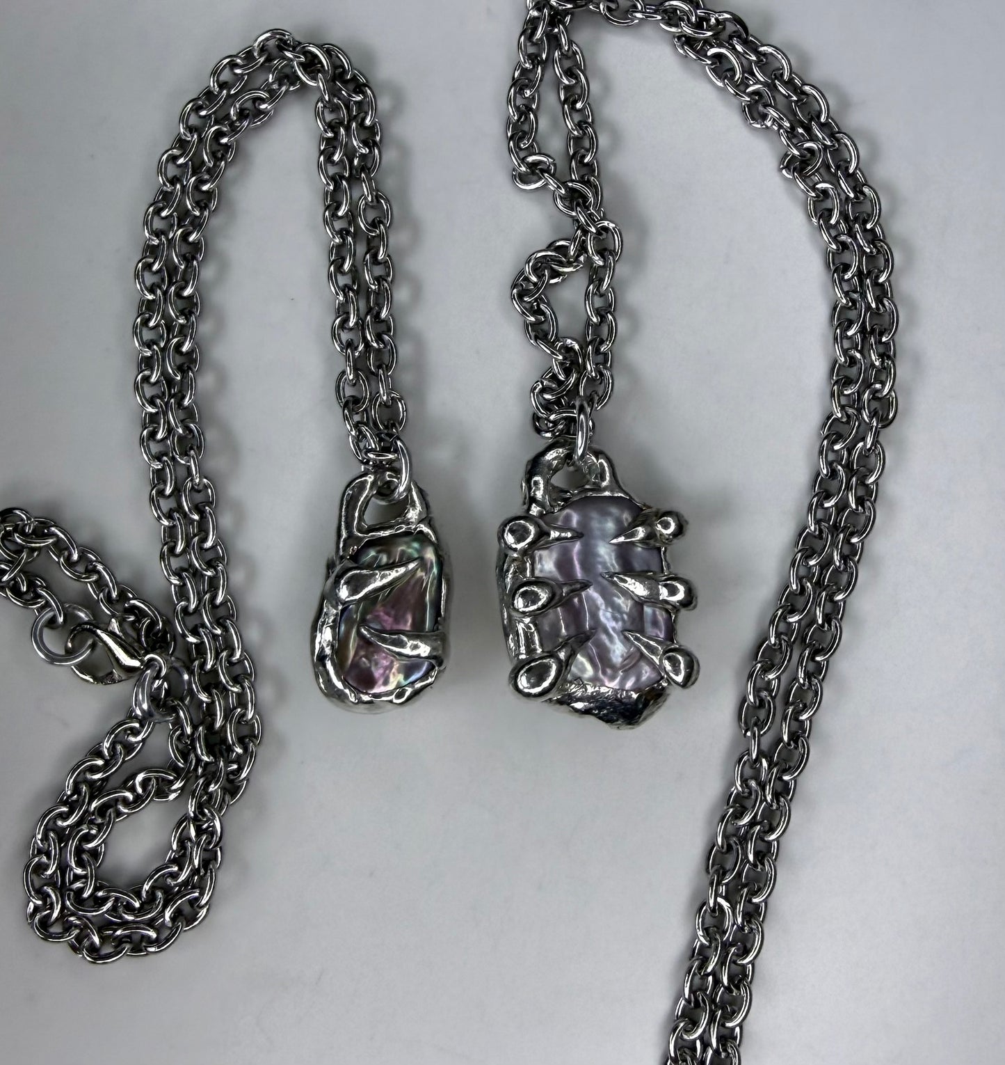 Light Pearl Necklaces