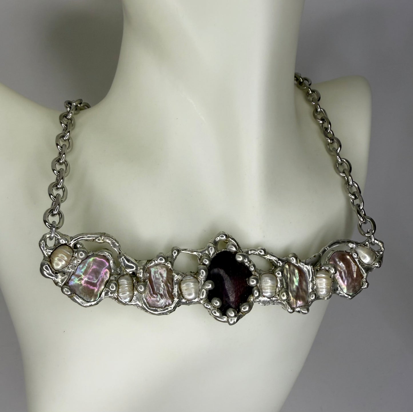 Viola Necklace
