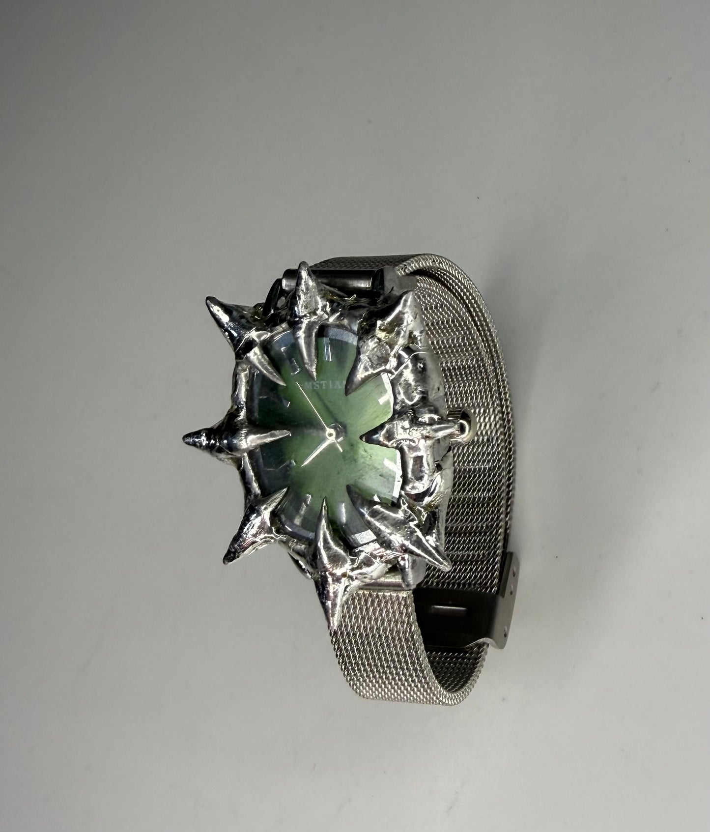 Green thorn watch