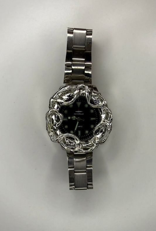 Wavy watch
