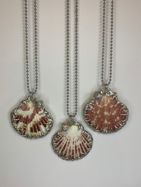 Shell with Pearl Necklaces