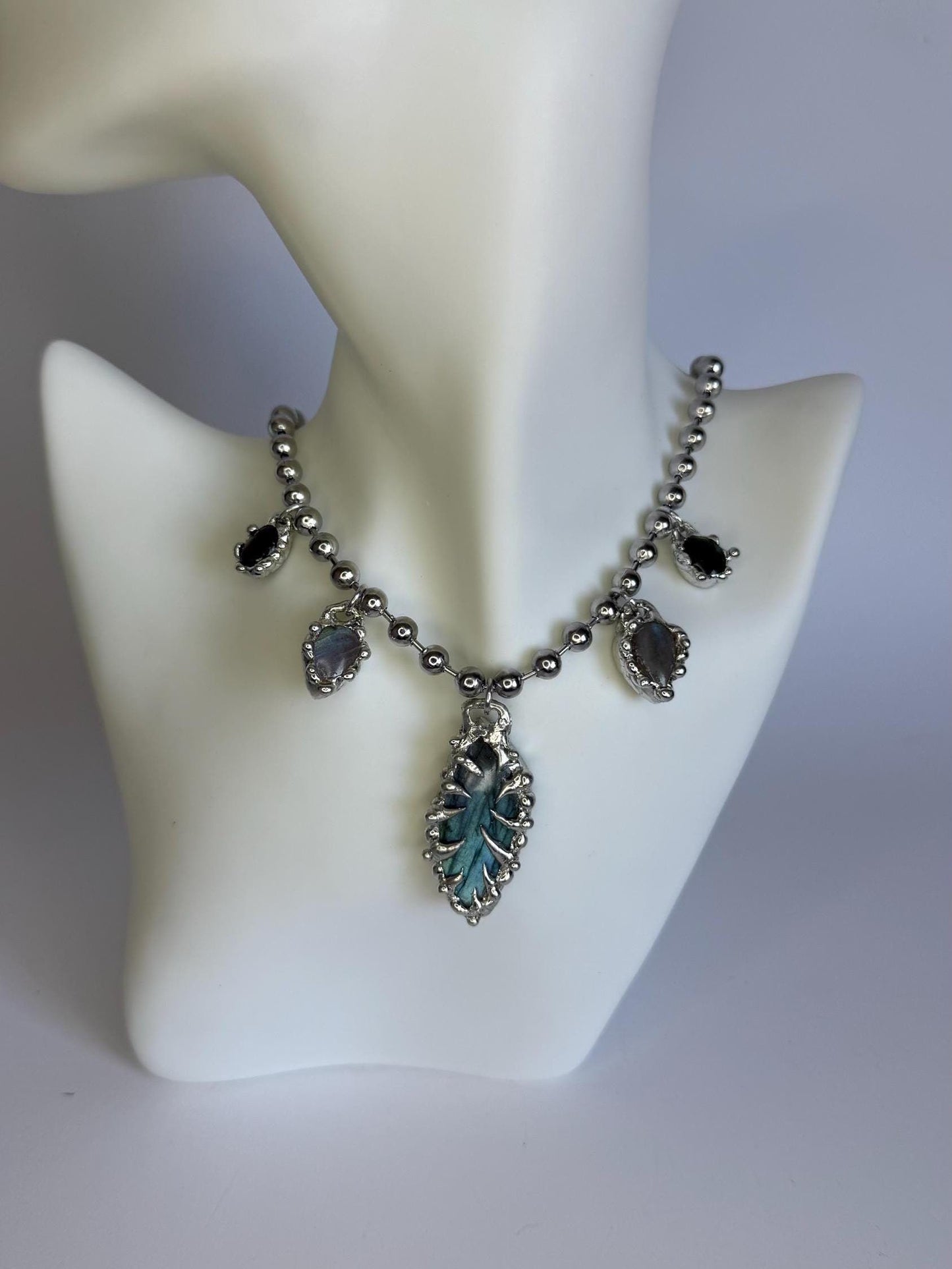 Labradorite Crystal Chocker